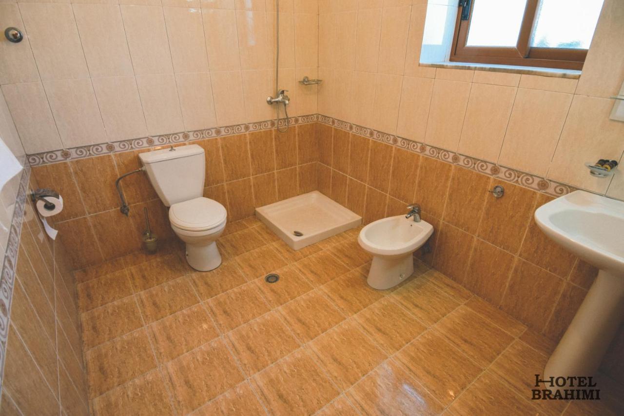 Hotel Brahimi Gjirokaster Ngoại thất bức ảnh