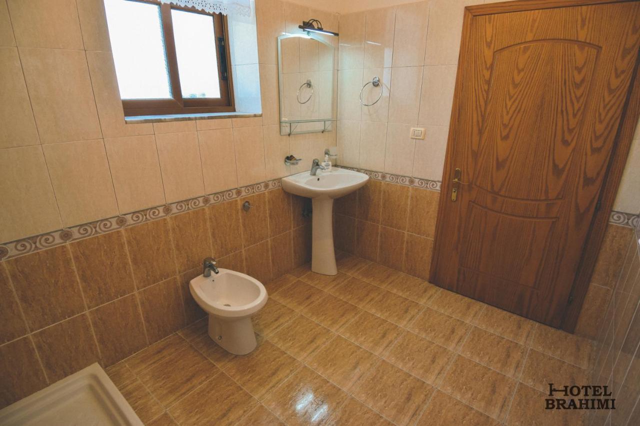 Hotel Brahimi Gjirokaster Ngoại thất bức ảnh